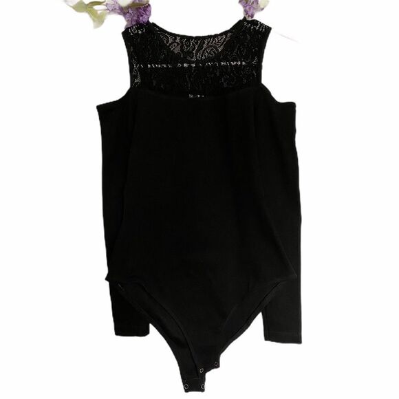 Bodywear Black Cold Shoulder Bodysuit - Picture 2 of 7